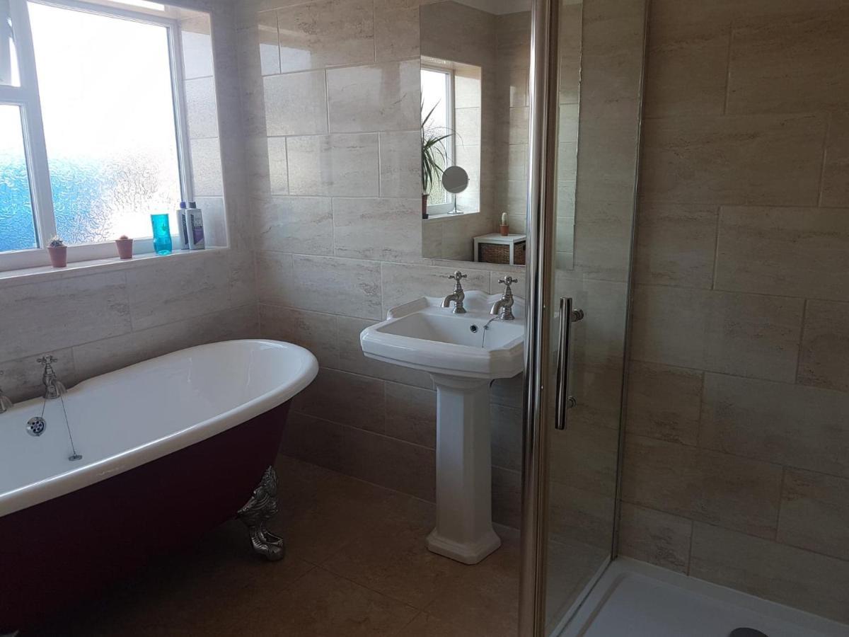 Thorncroft B&B - Adults Only 弗兰伯勒 外观 照片