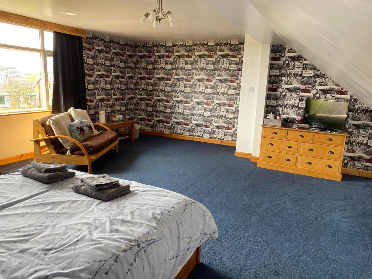 Thorncroft B&B - Adults Only 弗兰伯勒 外观 照片